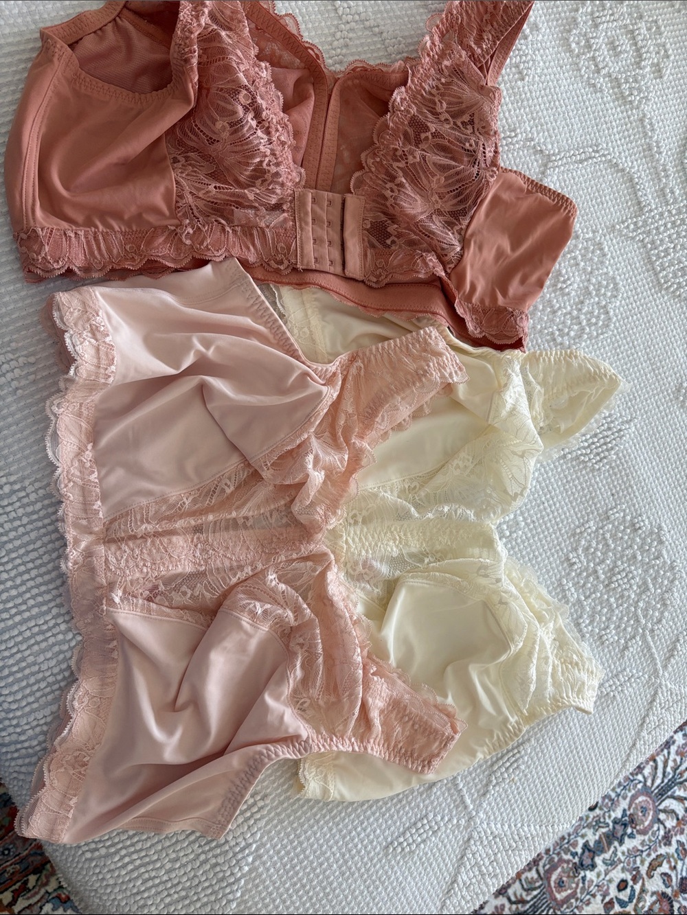 Breezies Lace Bralette Set in Rose Pink and Cream